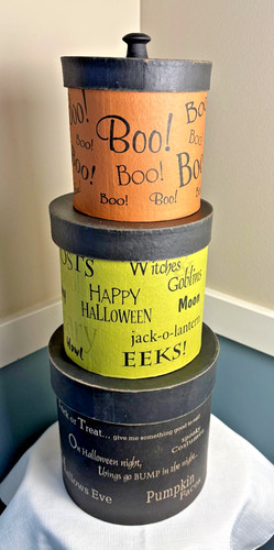 Farmhouse halloween round - farmhouse,